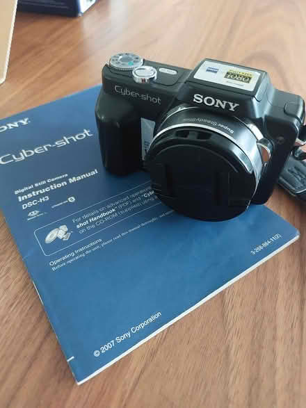 Photo of free Digital Still Camera (BH6) #4