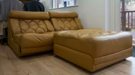 Photo of free armchairs / settee (Townsend BH8) #1