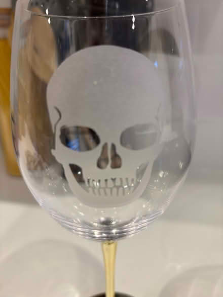 Photo of free Skull wine glass with gold stem (Bs15 4ub) #2
