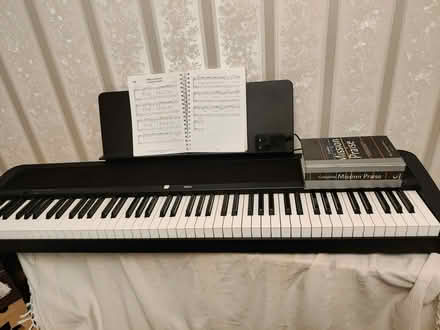Photo of free Malfunctioning Korg B2 electronic piano (Penwortham Lane PR1) #1