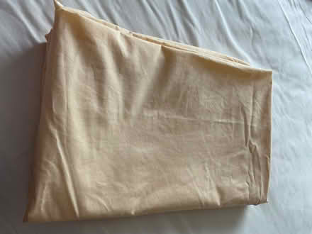 Photo of free Valance sheet. (Wellesbourne CV35) #1