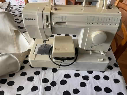 Photo of free Sewing Machines (Gravesend DA12) #1