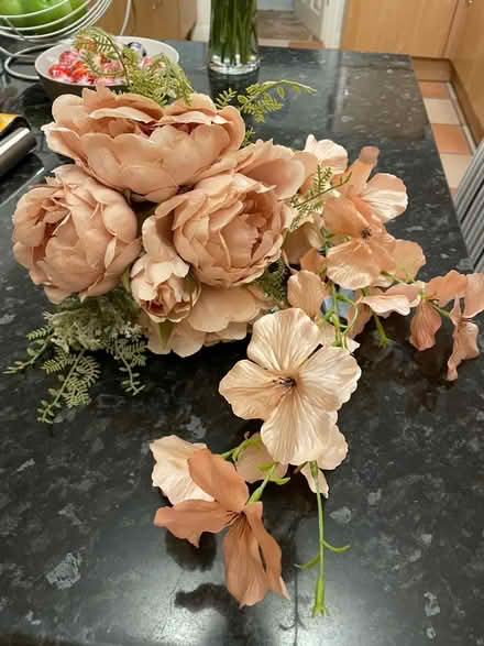 Photo of free Artificial Flowers (CT11) #1