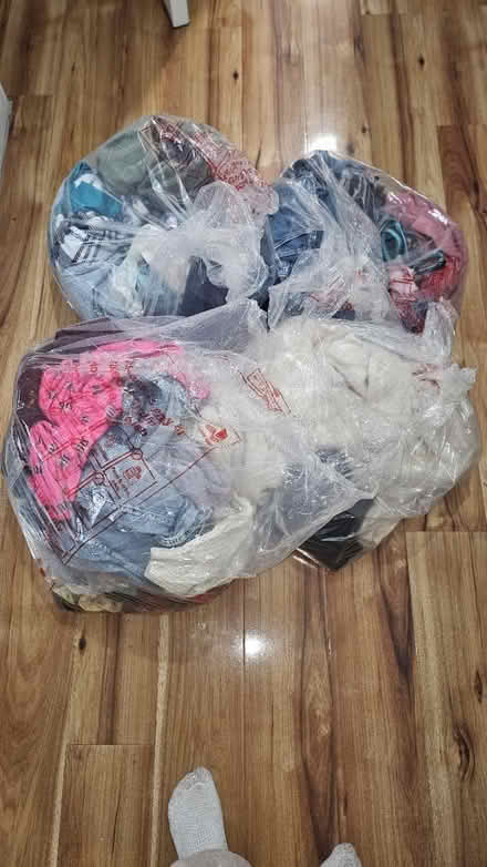 Photo of free Girls clothes age 6 to 11 (Isle of dogs E14) #1