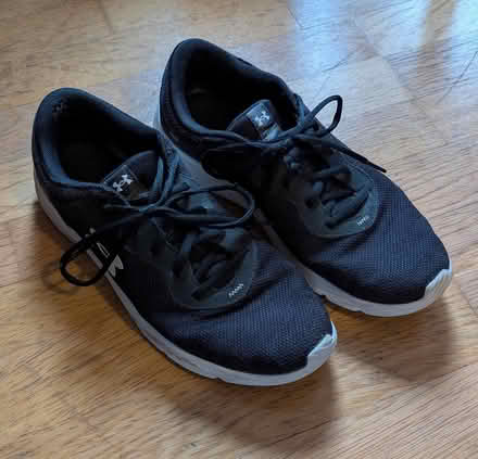 Photo of free Under Armour Trainers - Mens 9.5 (South Ealing, W5 4) #1