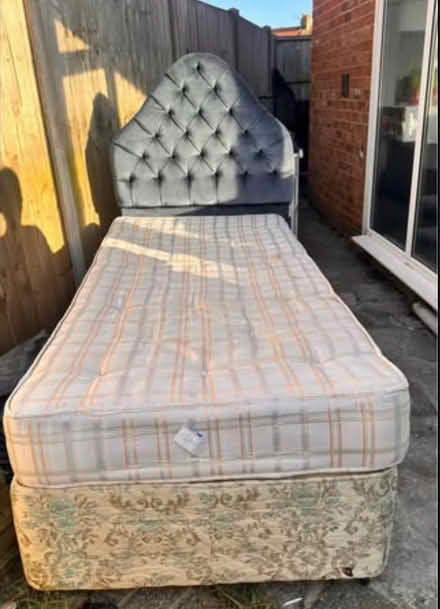 Photo of free Single bed with mattress included (Broadwater BN14) #1
