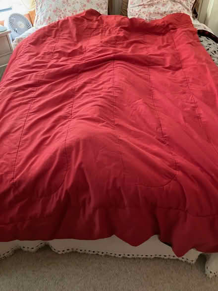 Photo of free Kids' Bedspread (sausalito) #1