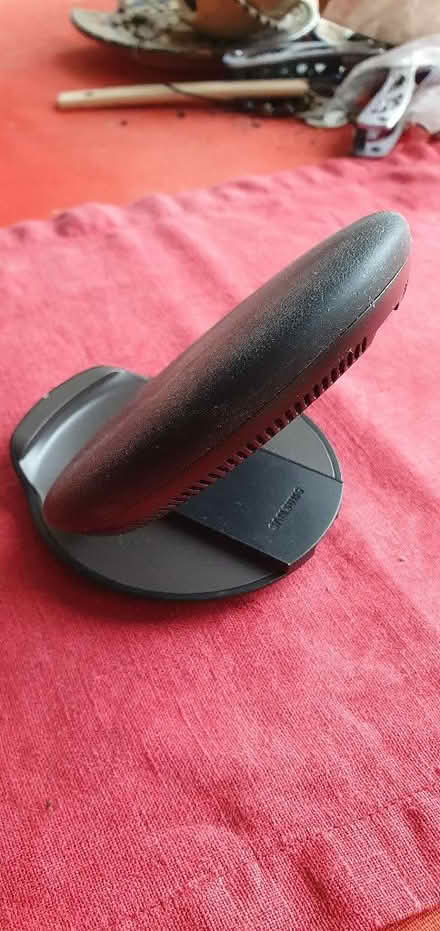 Photo of free Wireless Android phone charger (Hartington Road BN2) #3