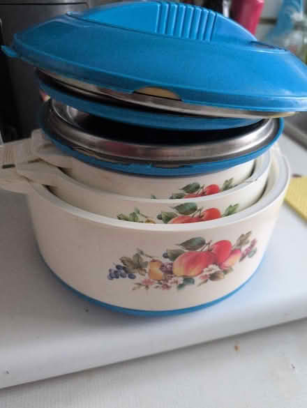 Photo of free 3 piece hot pot set (Gants Hill) #1