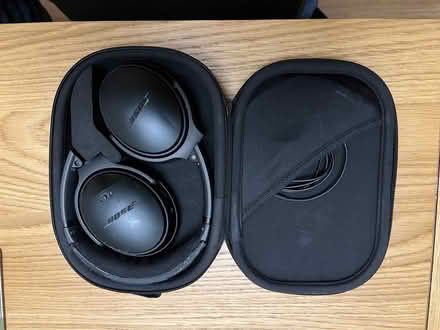 Photo of free Bose QuietComfort 35 II Bluetooth Headphone (Darby Green GU46) #2