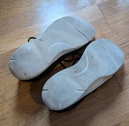 Photo of free Under Armour Trainers - Mens 9.5 (South Ealing, W5 4) #3