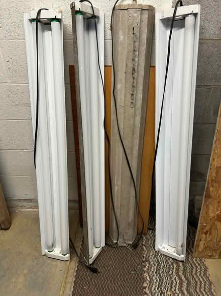 Photo of free Hanging lights (West Chester (Rt. 202 and 926)) #1
