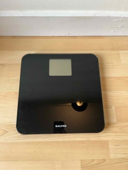 Photo of free Bathroom scale (SE1) #1