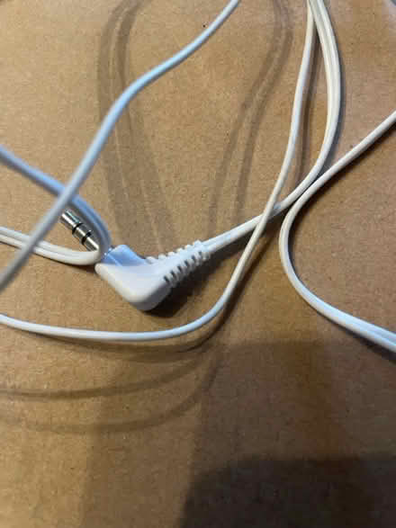 Photo of free White wired headphones (Fawdon NE3) #3