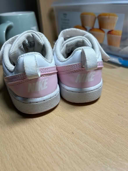 Photo of free Toddlers NIKE trainers size 6.5 (Airdrie ML6) #2