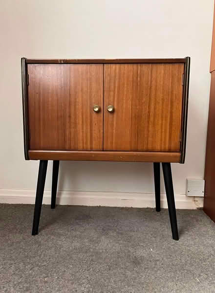 Photo of free Vintage LP's cabinet (SE21) #1
