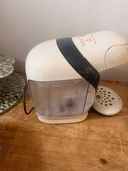 Photo of free Bosch coffee machine (South Norwood SE25) #2