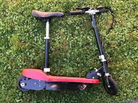 Photo of free Kids e-scooter, needs repairs (Browns Line/Lakeshore) #1