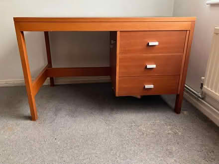 Photo of free Desk + Chair (SE21) #2