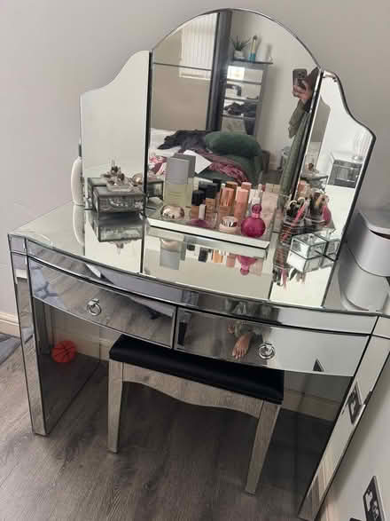 Photo of free Dressing table (Handsworth B20) #1