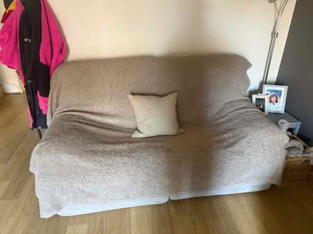 Photo of free 3 seater and 2 seater Grey recliner sofas (Ashingdon SS4) #2