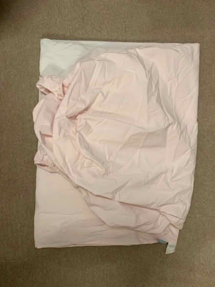 Photo of free Pink single fitted sheet (Norton Lees S8) #1