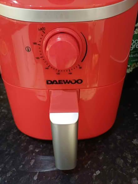 Photo of free Red Daewoo Air Fryer - Good working order (Witney OX28) #3