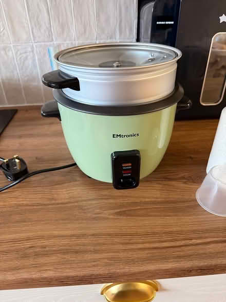 Photo of free Rice cooker with steamer (South Norwood SE25) #3