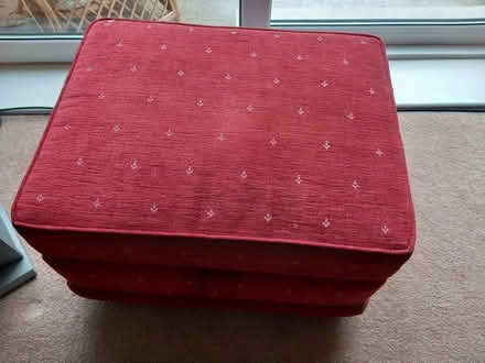 Photo of free Lounge suite (Carlton in Lindrick S81 9) #3