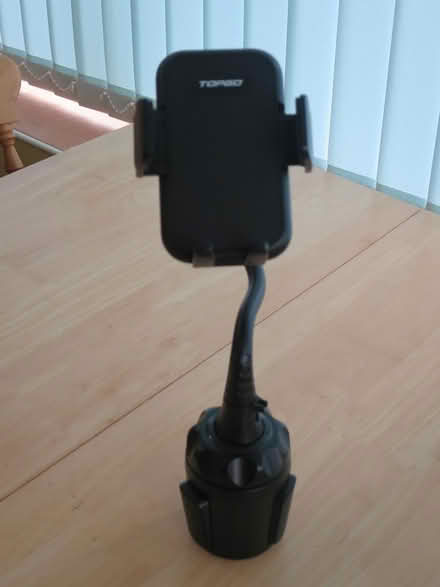 Photo of free TOPGO cup holder mount for car (Southdown) #1