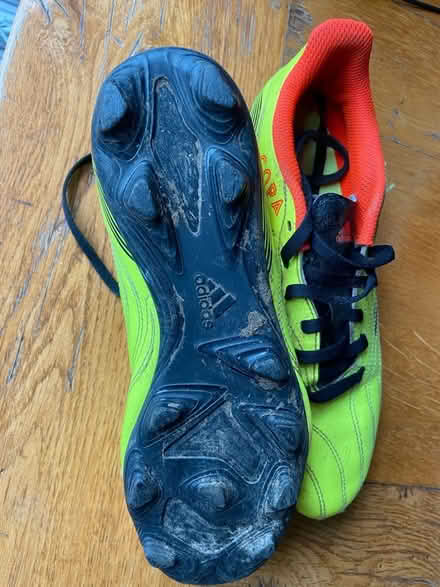 Photo of free Adidas football boots size 5.5 (Amersham Common HP7) #2