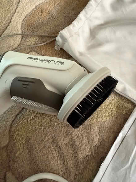 Photo of free Rowenta hand fabric steamer (Birchwood LN6) #2