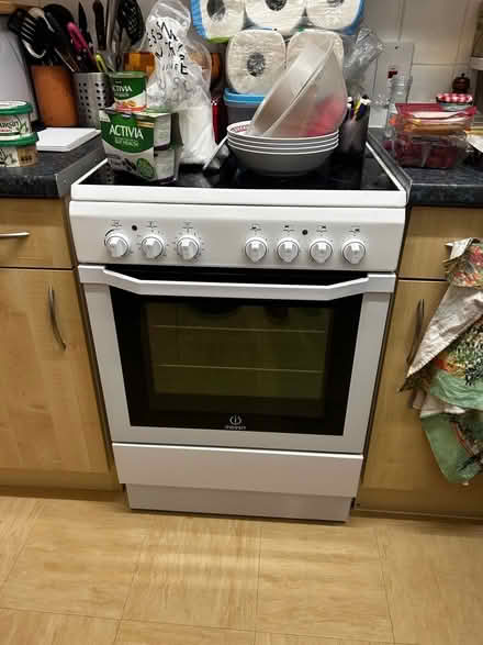 Photo of free Indesit electrical cooker (Crewkerne TA18) #1