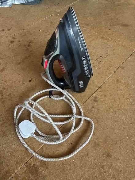 Photo of free Russell Hobbs Iron (Sawbridgeworth) #1