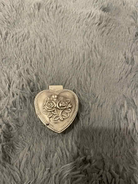 Photo of free Silver trinkets heart shaped (Wandsworth SW18) #1