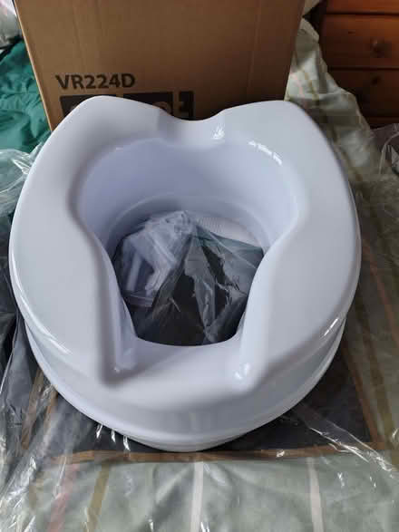 Photo of free 4" Toilet seat booster (Caton LA2) #2