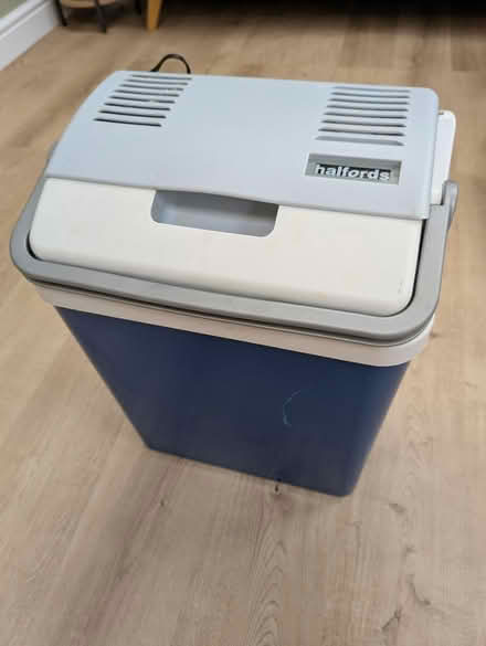 Photo of free Halfords plug in cooler box (Kenpshott RG22) #2