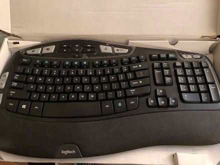 Photo of free Computer Keyboard (Aurora (N Seattle/ Shoreline)) #1