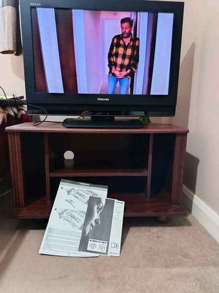Photo of free Toshiba 26C3030DB 26" TV + table and aerial (AB12) #2