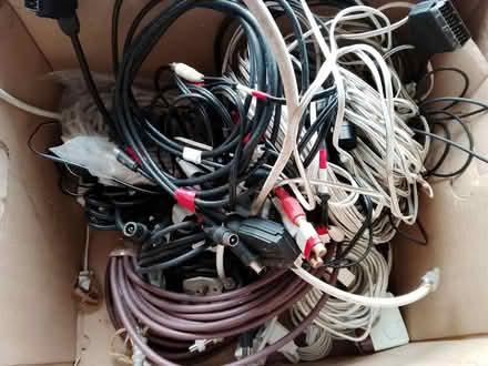 Photo of free Cables / Connectors (Thurcroft S66) #1