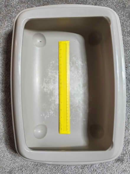 Photo of free Small litter tray (HP3) #1
