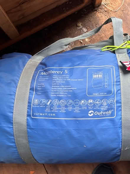 Photo of free 5 man tent (Rayner's Lane HA2) #1