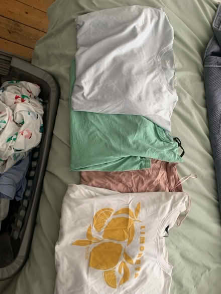 Photo of free Clothes (M32) #1