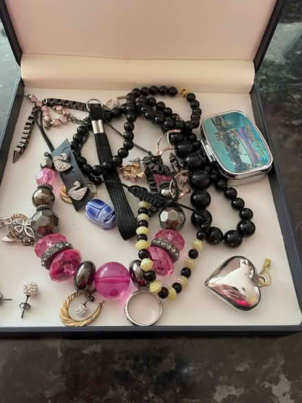 Photo of free Jewellery (CT11) #1
