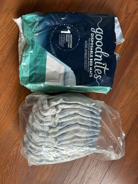 Photo of free Bed pads and pull ups (Shoreline West Mountain View) #1