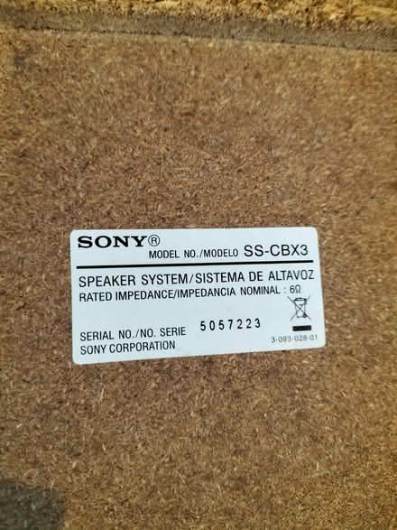 Photo of free Pair Sony bookcase speakers. (Nailsea BS48) #1