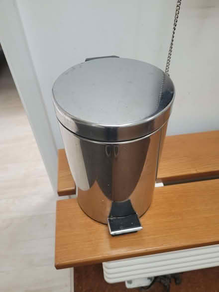 Photo of free waste bin (Bernards Heath AL1) #1