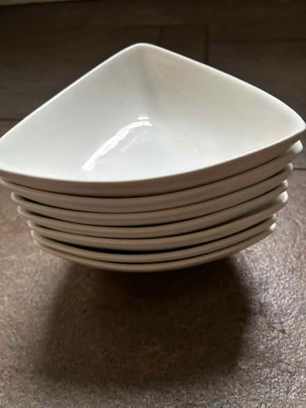 Photo of free 7 porcelain snack bowls (Near Friendship Heights metro) #1