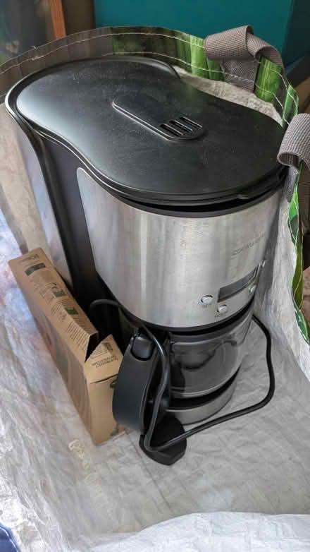 Photo of free Working coffee machine (PO7 8HU) #1