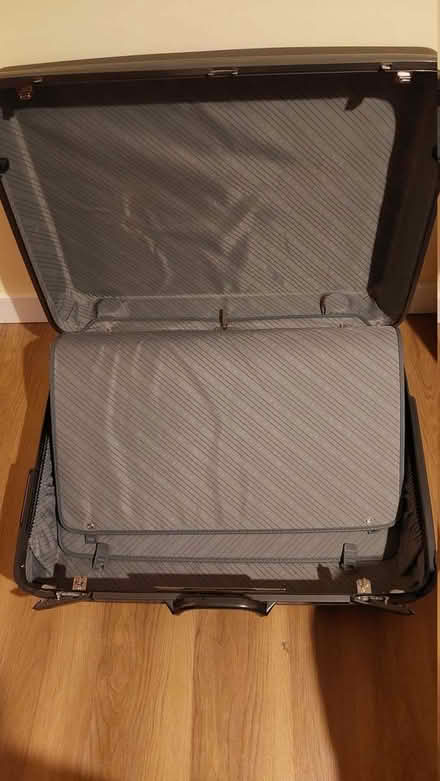 Photo of free Large suitcase (Comiston EH10) #3